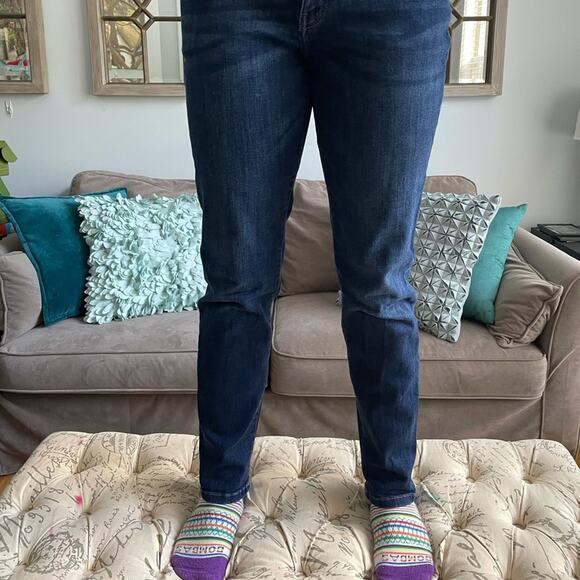 Warp + Weft LAX Girlfriend jeans size 2/26. Dark wash. Skinny jeans cuff option - Picture 7 of 7